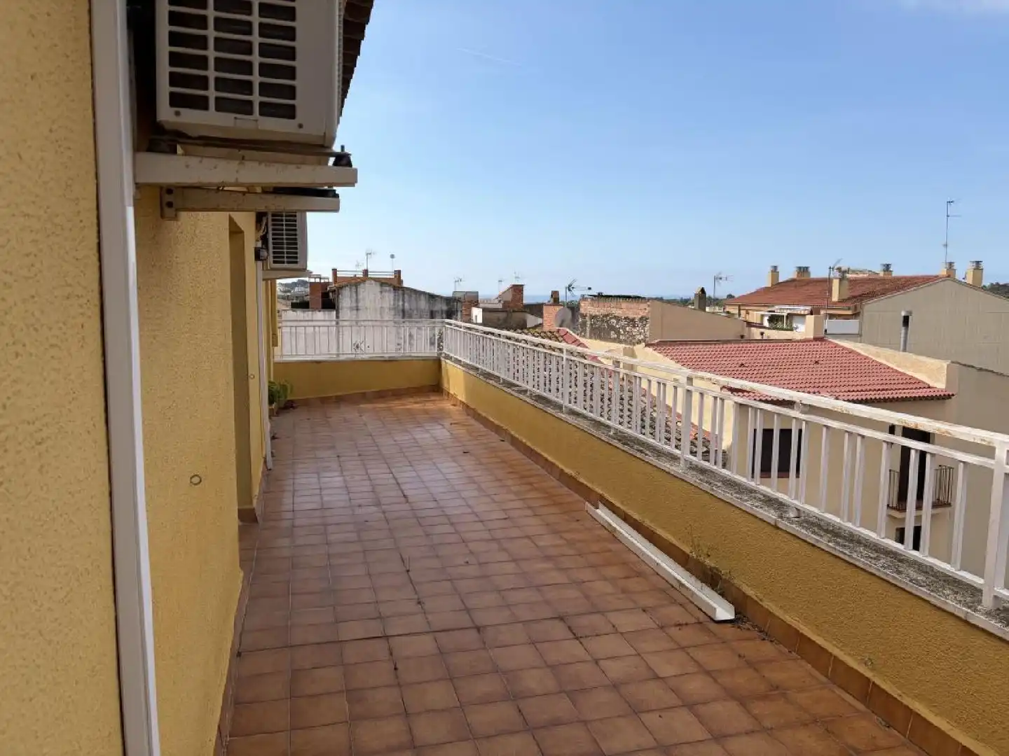 Terraza de Piso en venta en La Pobla de Montornès   con Terraza