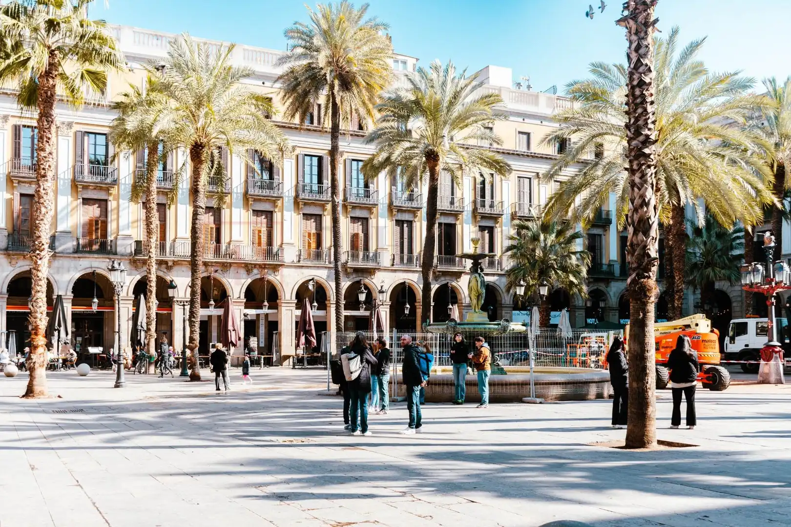 Vista exterior de Pis en venda en Barcelona amb Aire condicionat, Calefacció i Parquet