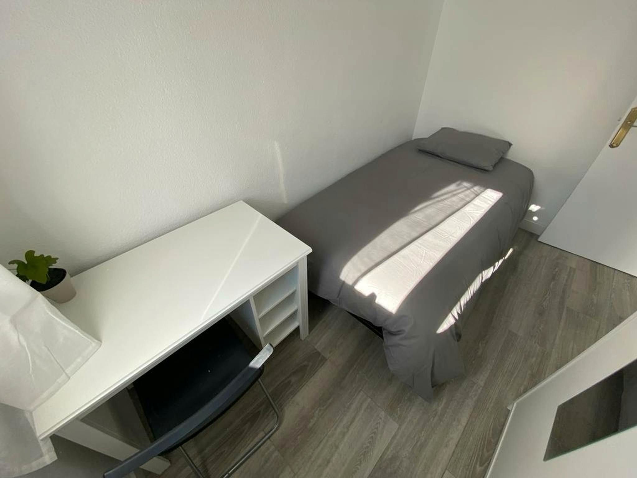 Flat to share in N/A, Butarque