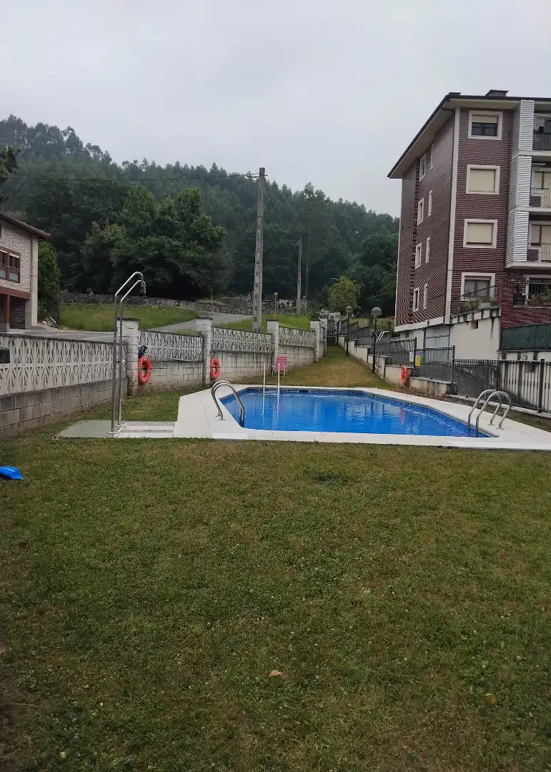 Piscina de Pis en venda en Voto amb Calefacció, Traster i Piscina