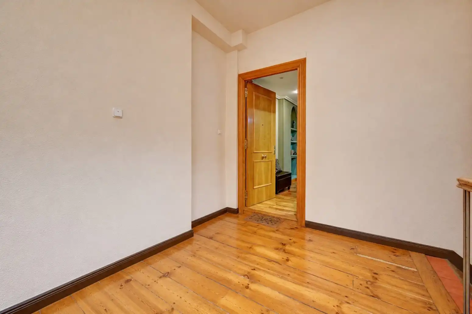 Wohnung zum Verkauf in  Pamplona / Iruña mit Heizung und Parkett