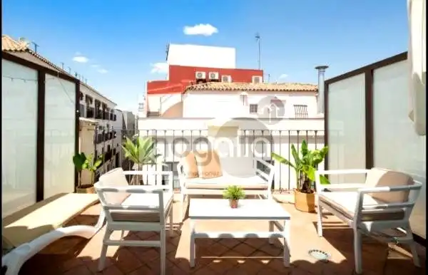 Terraza de Ático de alquiler en Sevilla con Aire acondicionado, Terraza y Amueblado