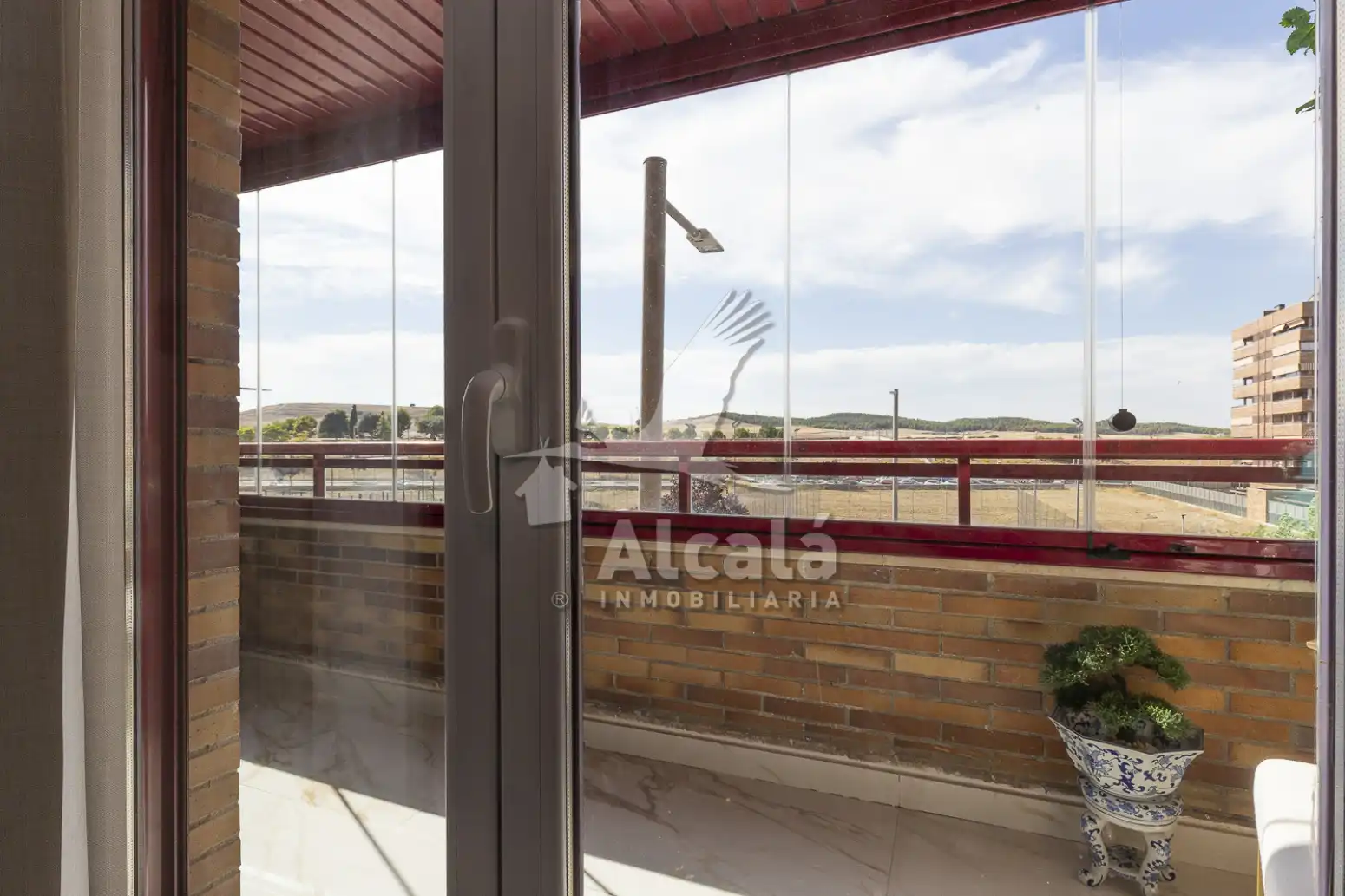 Appartamento con terrazza in vendita a El Quiñón, imagen 31