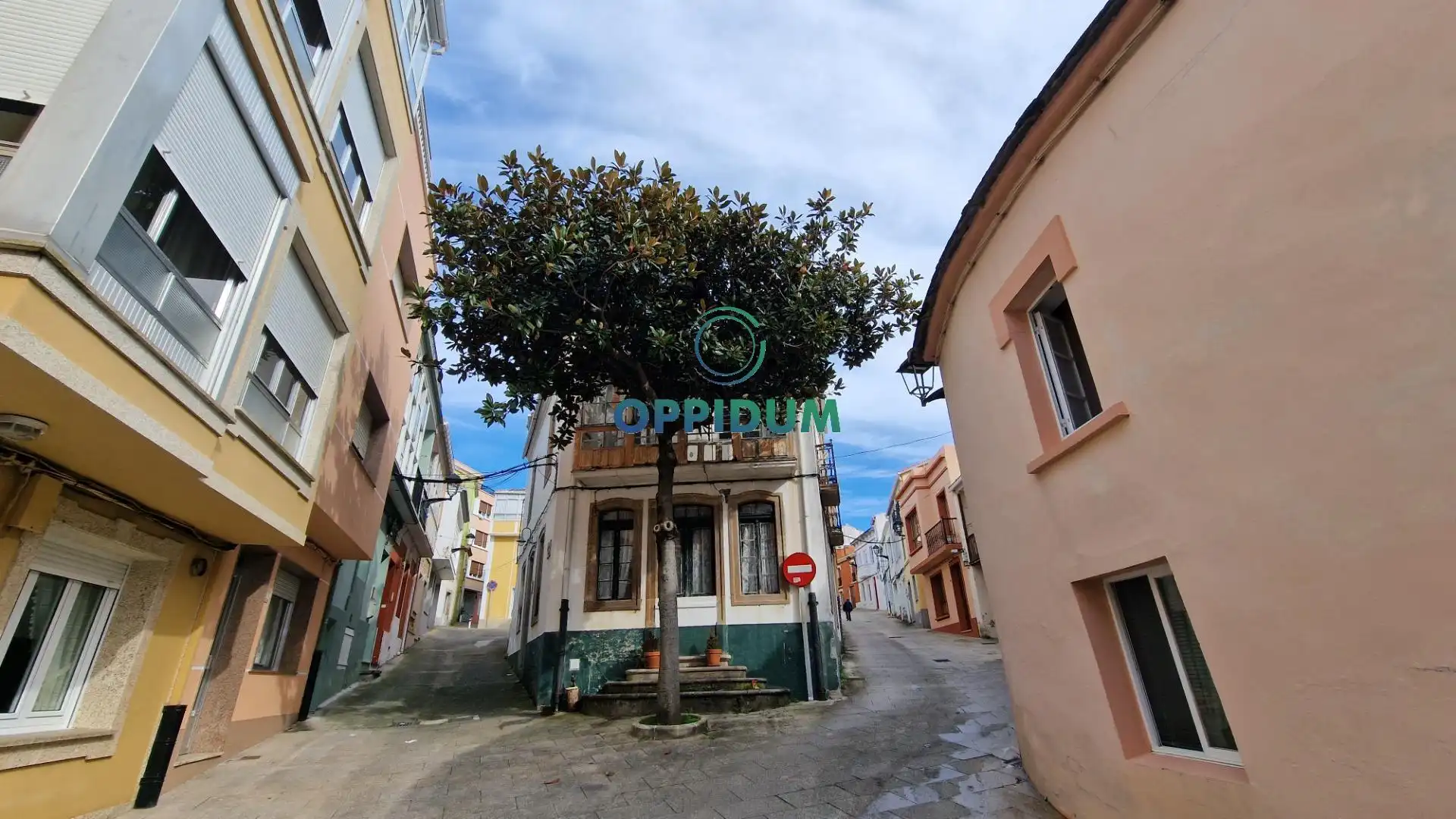 Vista exterior de Piso en venta en Cariño con Trastero