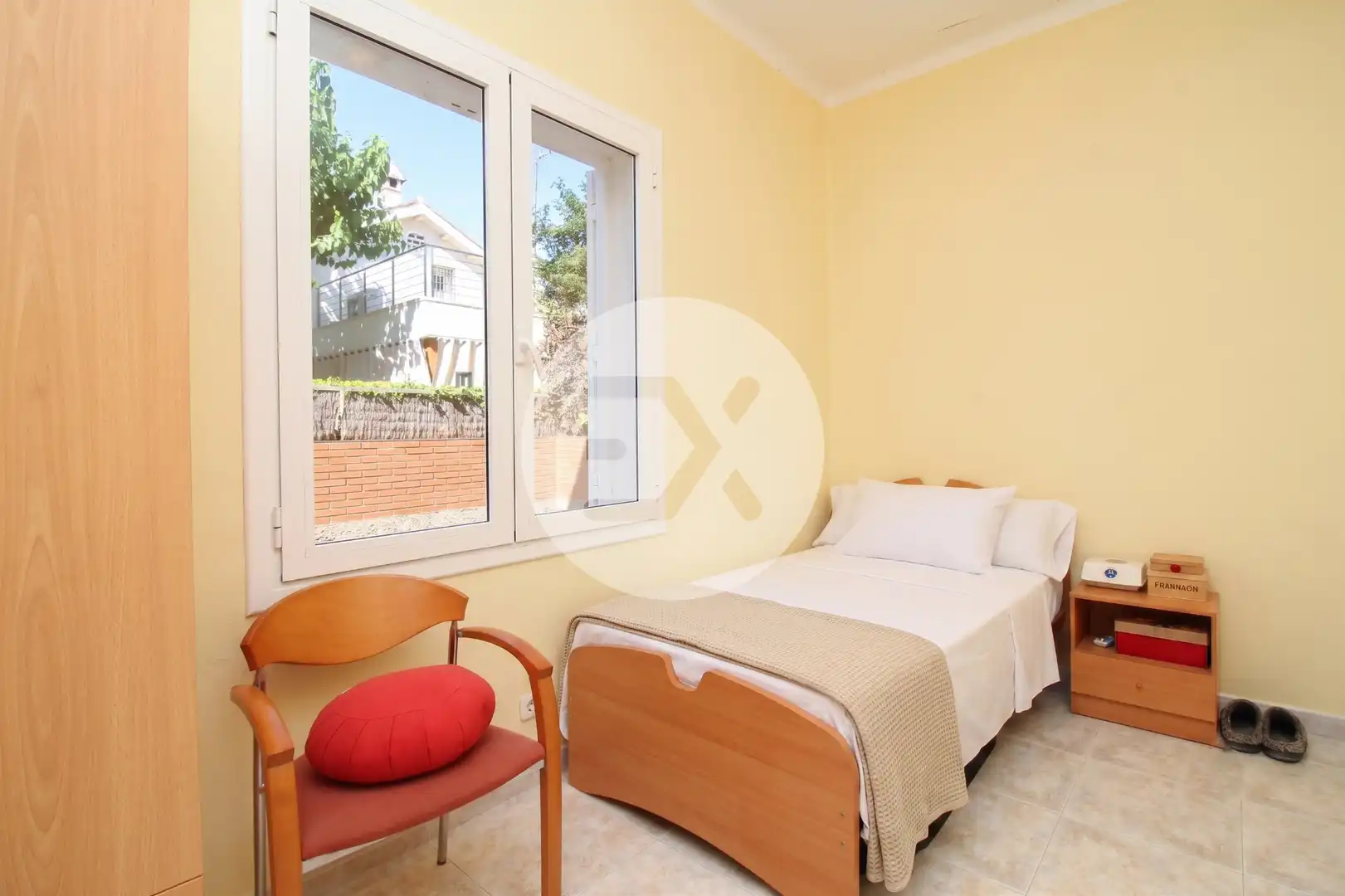 Dormitori de Casa o xalet en venda en Castelldefels amb Jardí privat i Terrassa