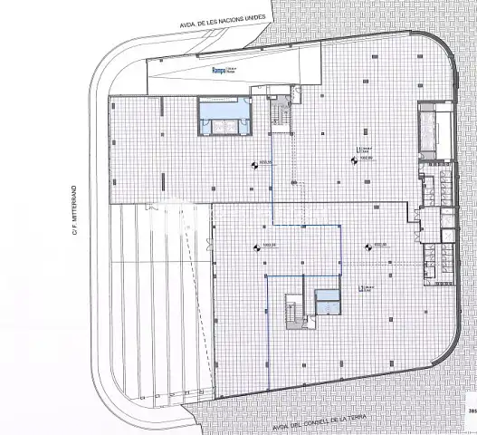 Locale commerciale in affitto a Les Escaldes