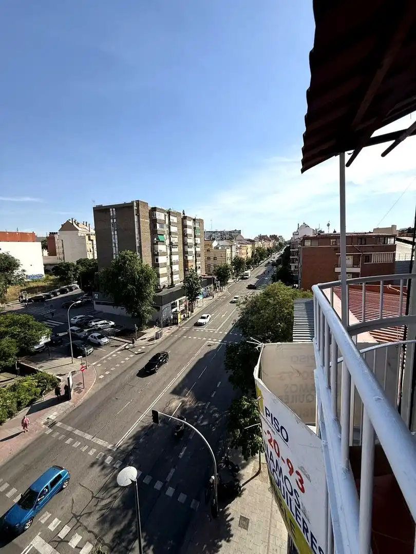 Vista exterior de Piso en venta en Madrid con Aire acondicionado, Calefacción y Terraza