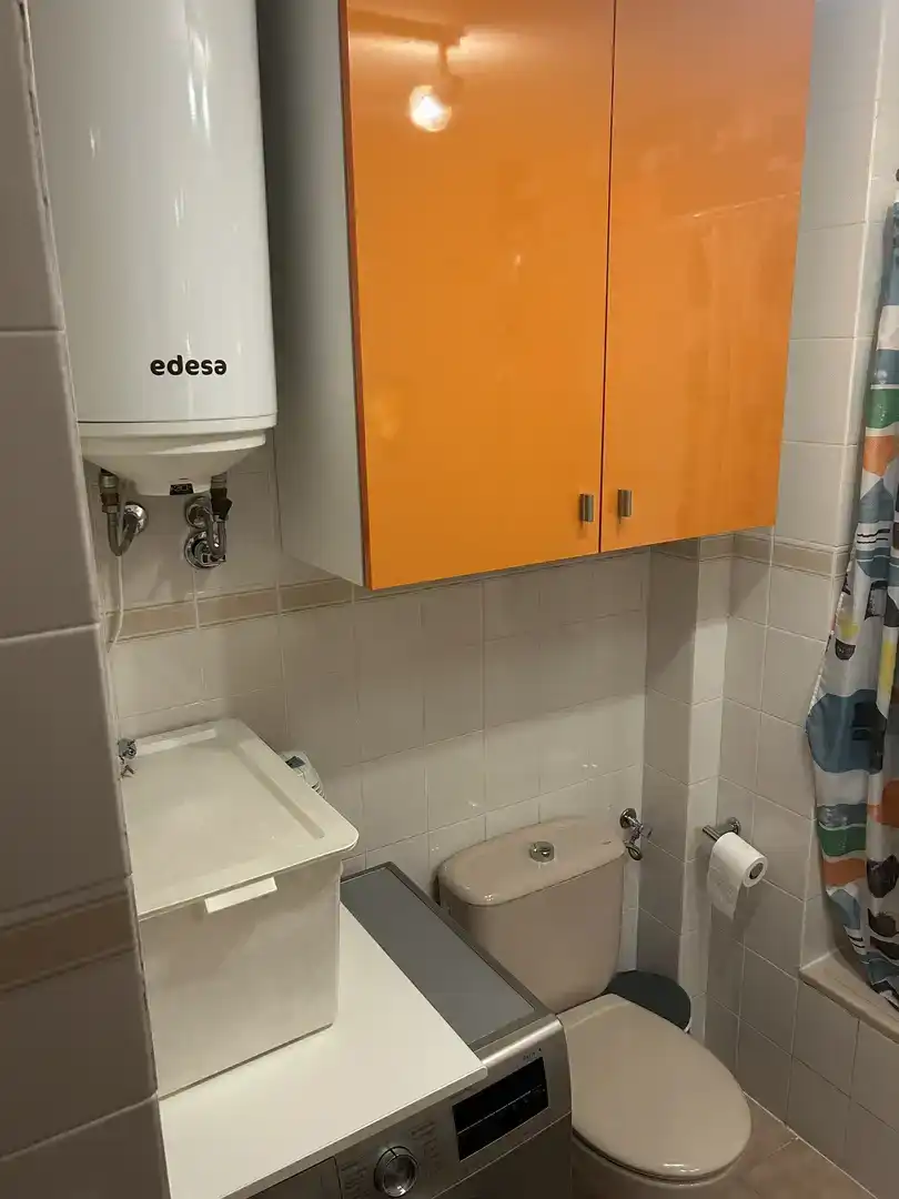 Bany de Estudi en venda en Madrid amb Aire condicionat, Parquet i Piscina