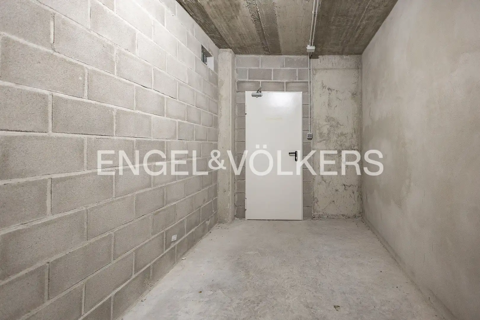 Piso en venta en Sant Just Desvern con Aire acondicionado, Calefacción y Jardín privado