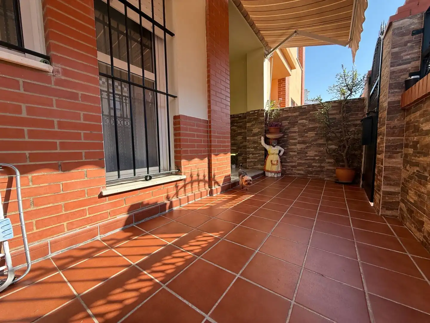 Terraza de Casa adosada en venta en Aljaraque con Aire acondicionado