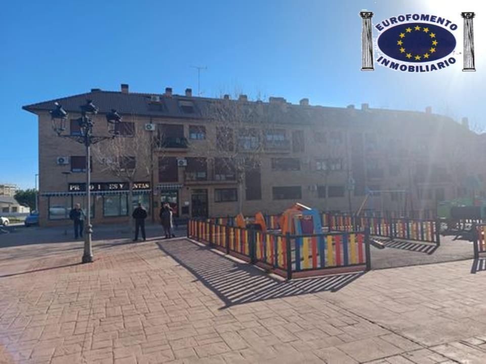 Vista exterior de Pis de lloguer en Yuncos amb Calefacció