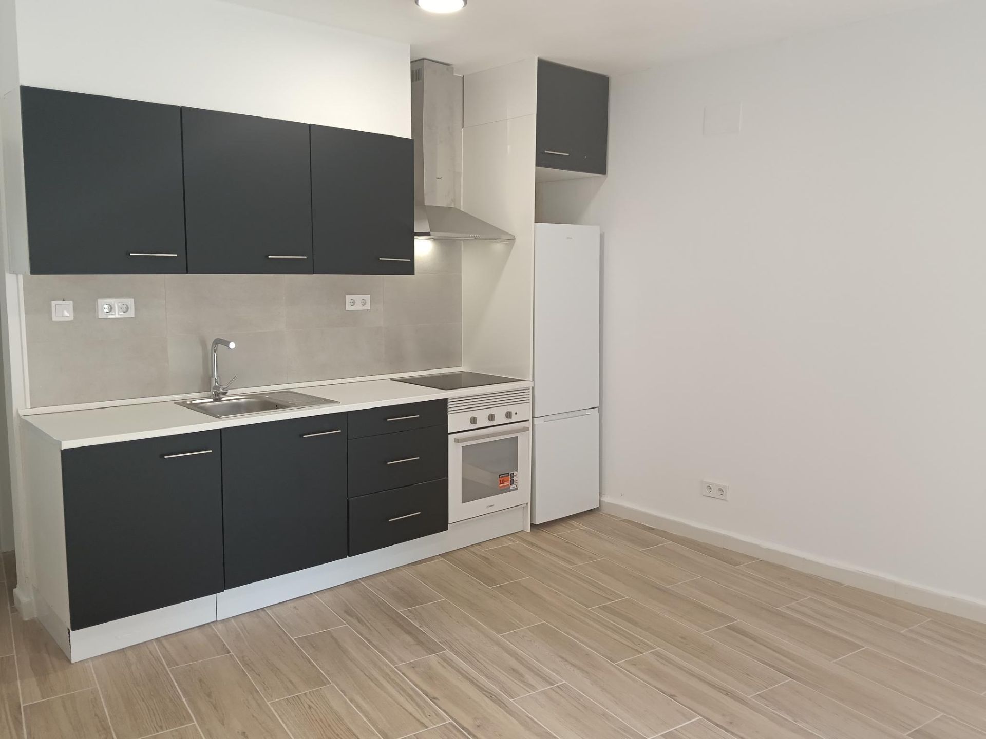 Flat for sale in Marcos zapata, Barrio del Ave