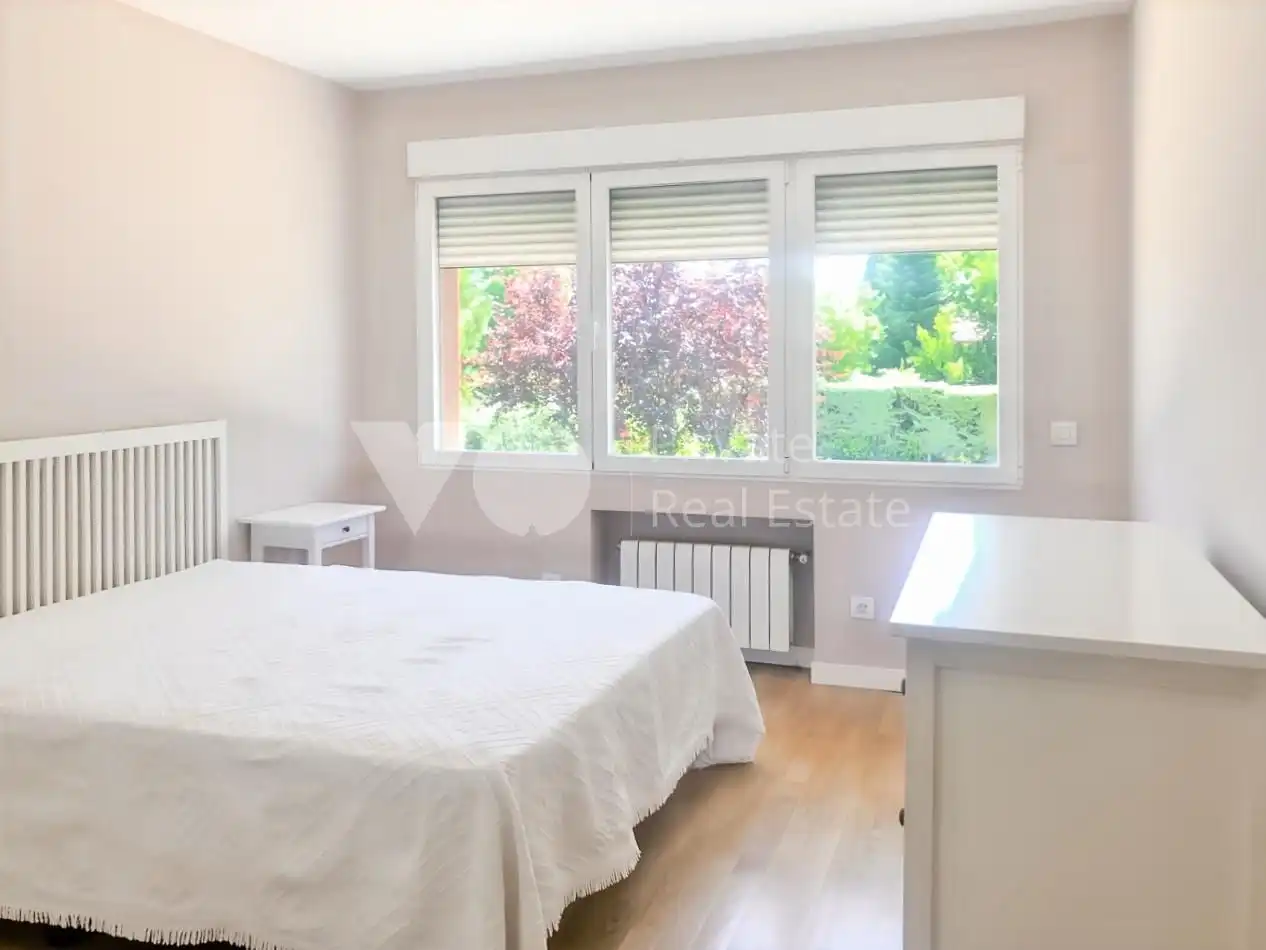 Bedroom of Houses for rent in Majadahonda  with Heating, Private garden and Terrace