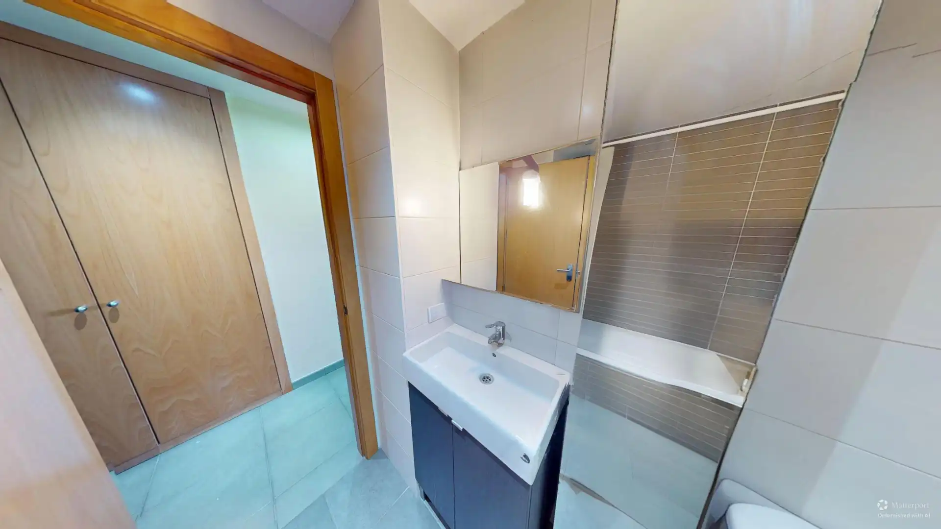 Baño de Piso en venta en Elche / Elx con Amueblado y Balcón