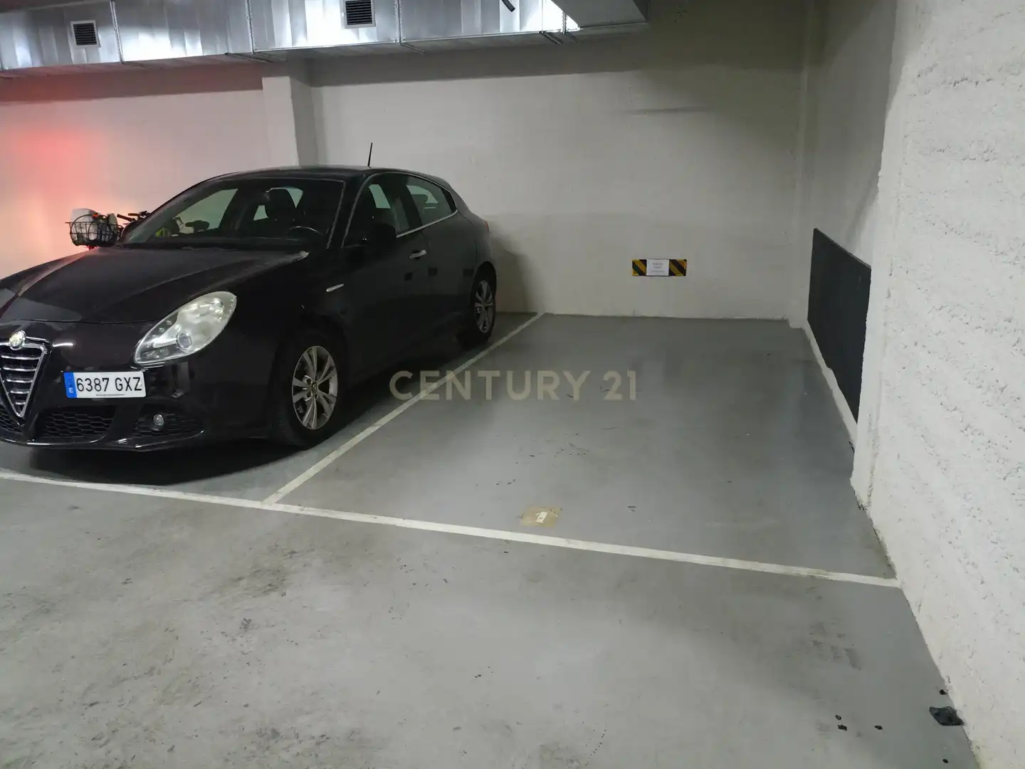 Aparcament de Garatge en venda en Paterna