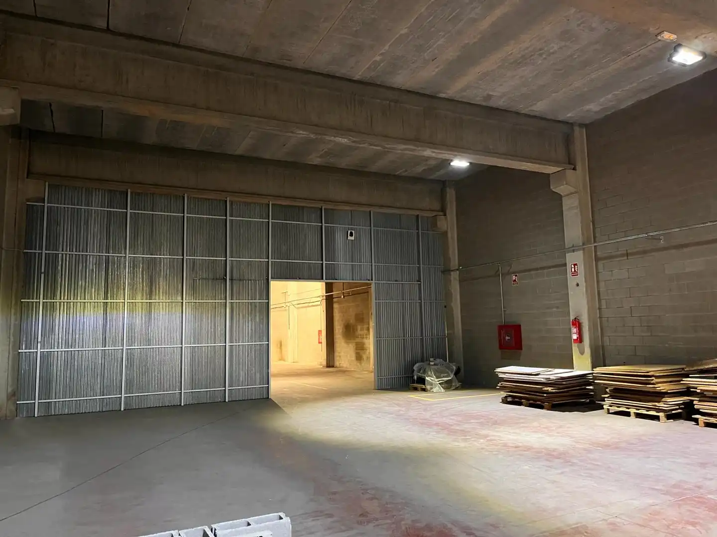 Industriegebäude zur Miete in Carrer de la Indústria 15, imagen 7