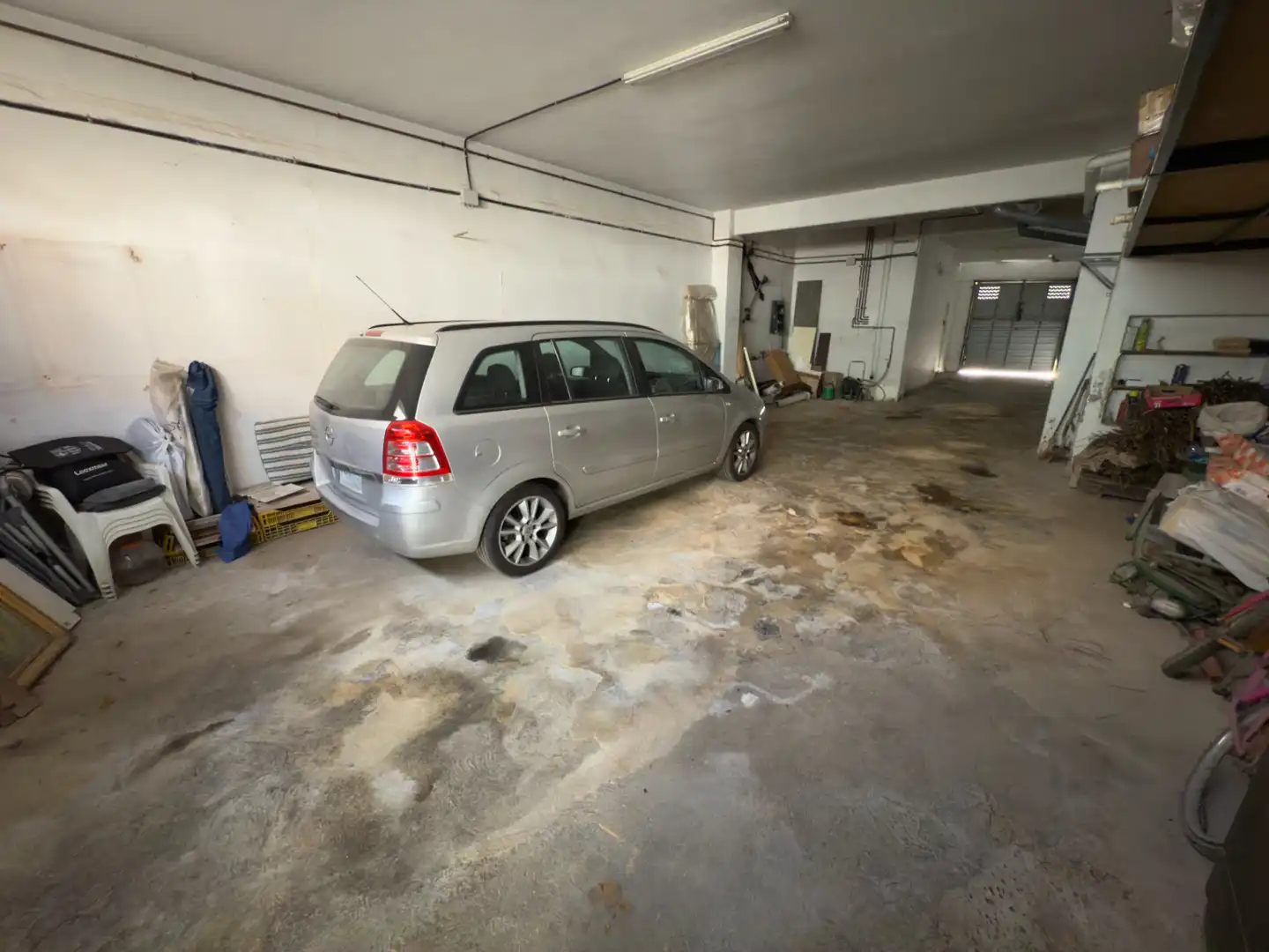Parkplatz von Erdgeschoss zum Verkauf in Sant Boi de Llobregat mit Klimaanlage, Parkett und Terrasse