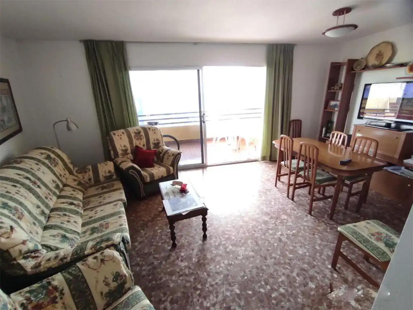 Sala de estar de Piso en venta en Almonte con Piscina y Balcón