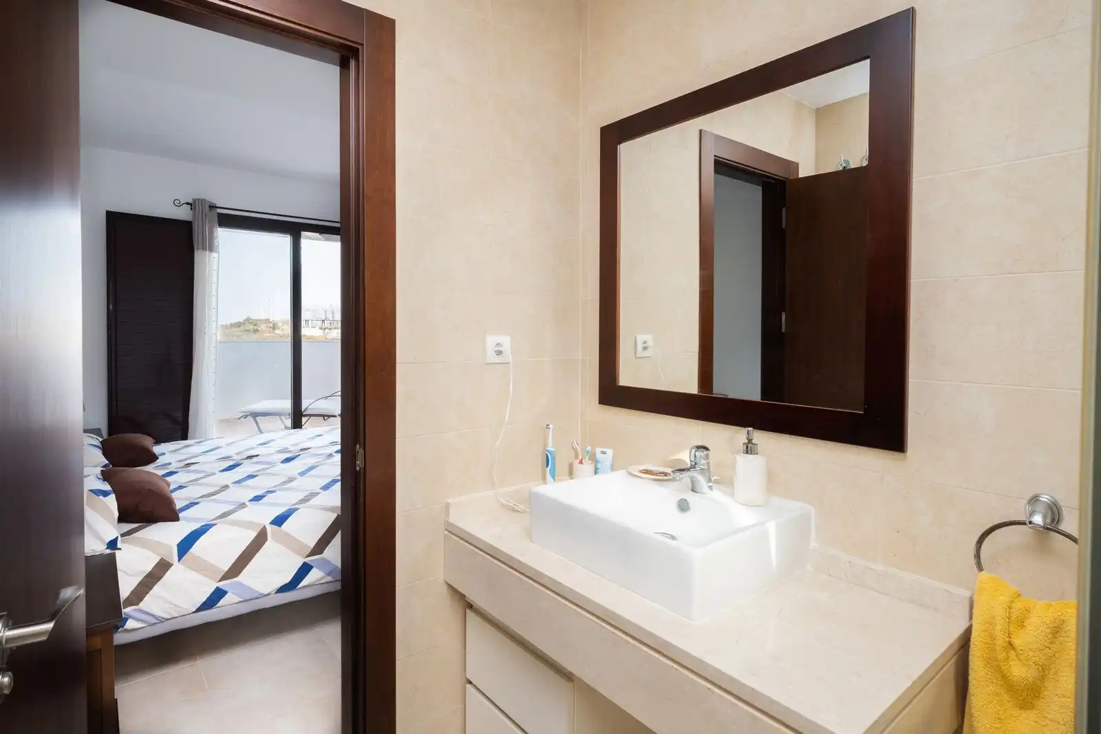 Baño de Ático en venta en Marbella con Aire acondicionado, Internet y Piscina comunitaria