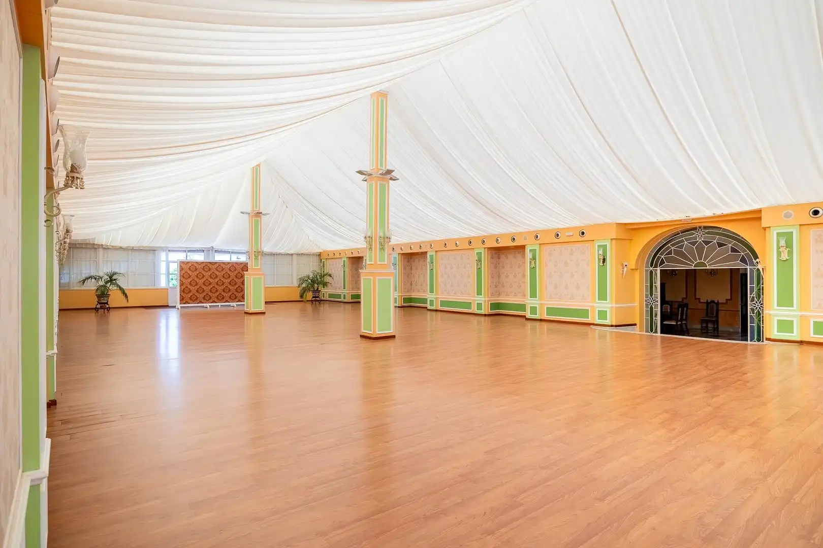 Country house zum Verkauf in Villalba del Alcor mit Klimaanlage, Privatgarten und Abstellraum