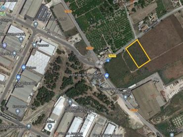 Industrial land for sale in Pedanías Oeste