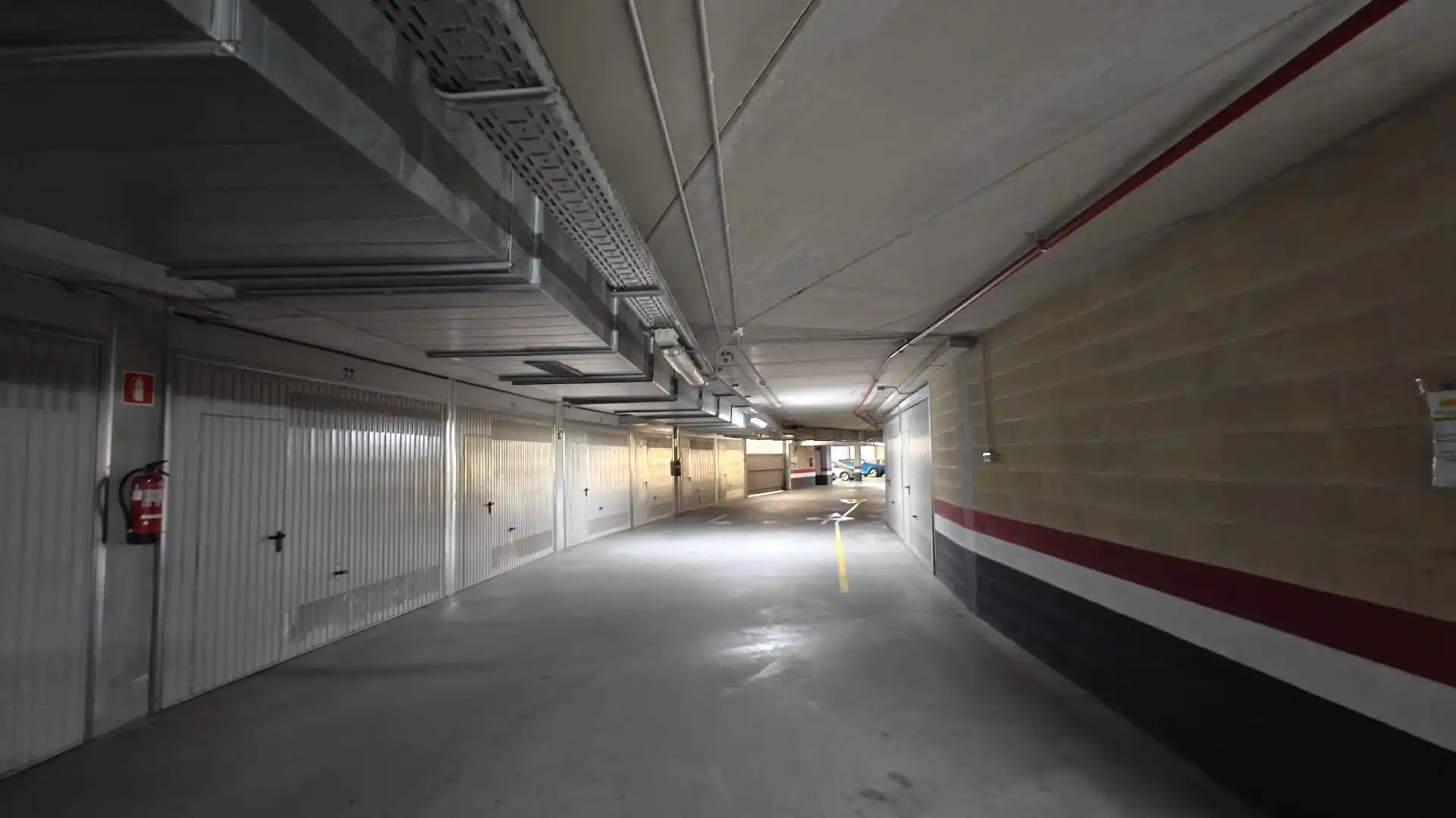 Parkplatz von Garage zur Miete in Lasarte-Oria