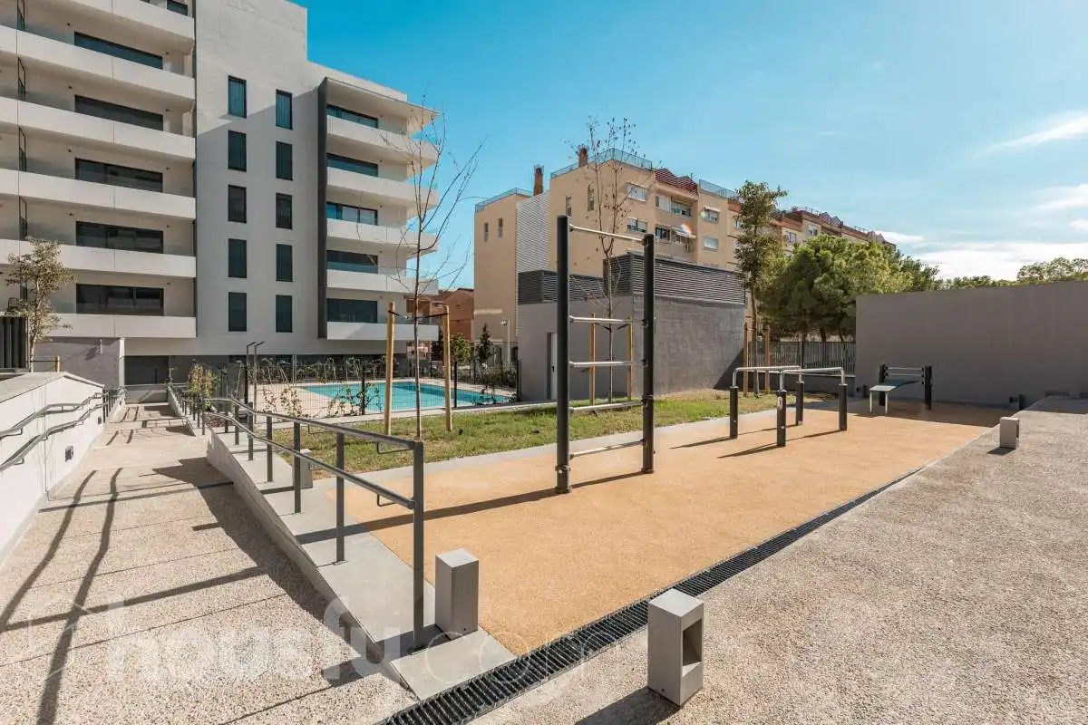 Flat with pool for sale in Gloria fuertes ., imagen 32