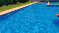 Piscina de Dúplex en venda en Oliva amb Aire condicionat, Jardí privat i Terrassa