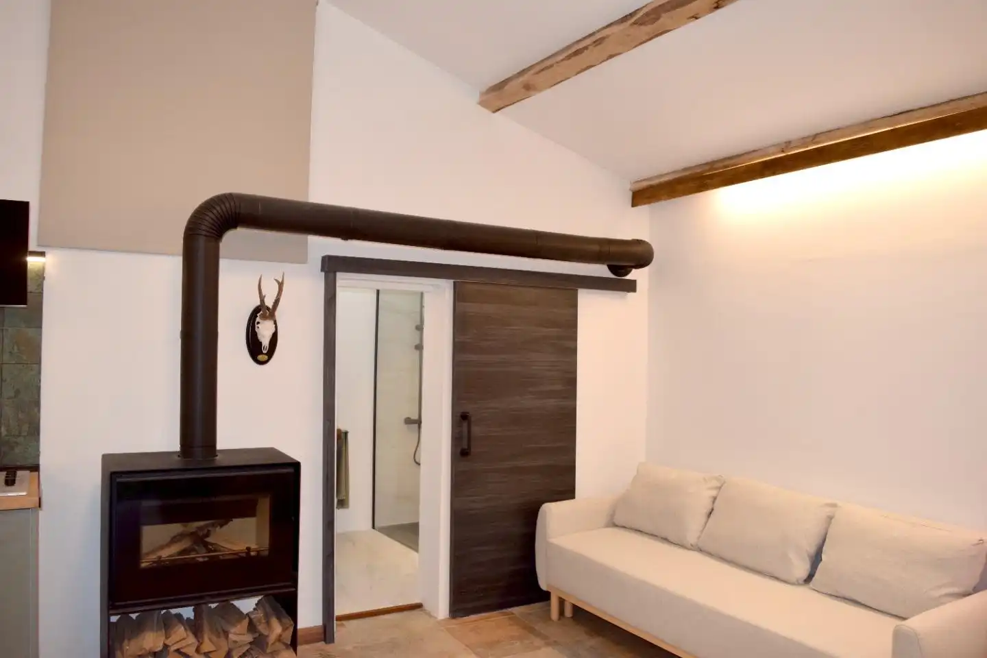 Wohnzimmer von Country house zum Verkauf in Piloña mit Privatgarten und Möbliert