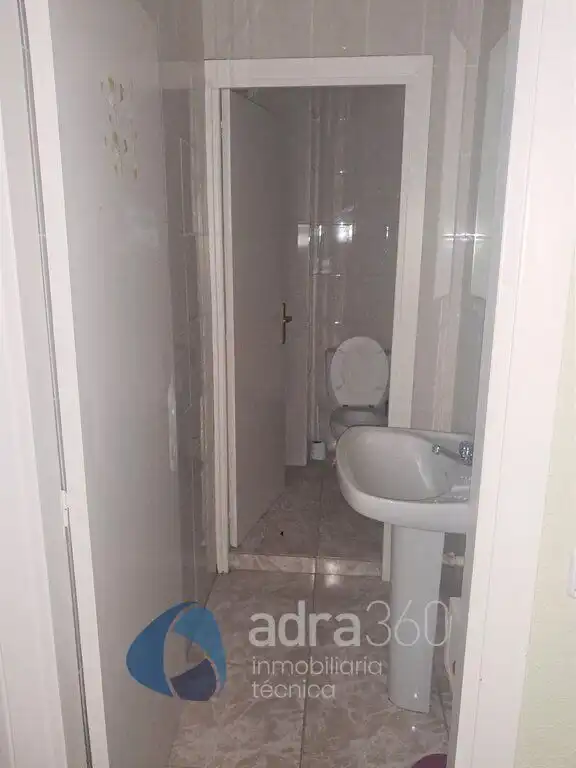 Local comercial en alquiler en De la Paz, imagen 12