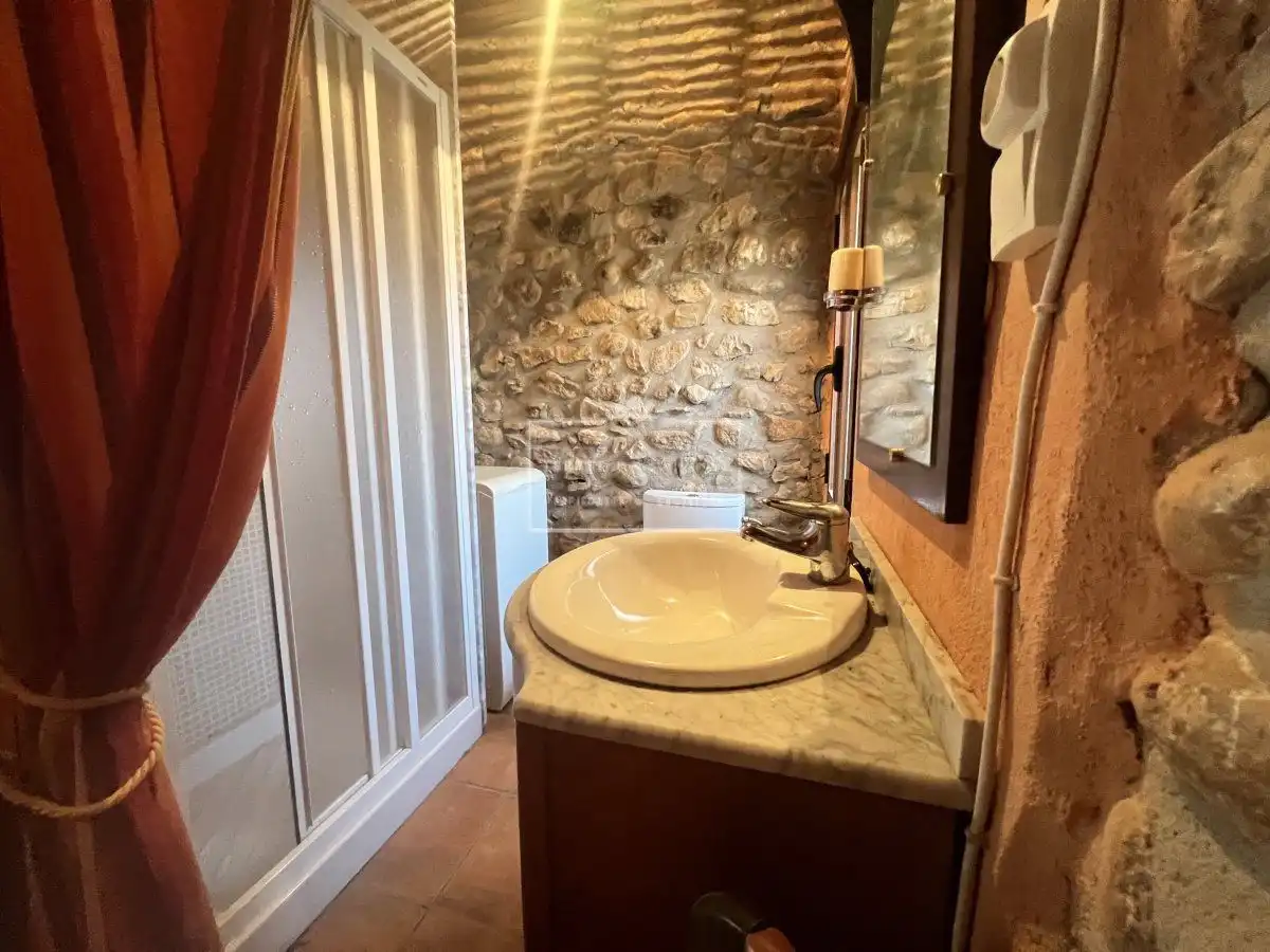 Badezimmer von Haus oder Chalet zum Verkauf in Benlloc mit Möbliert