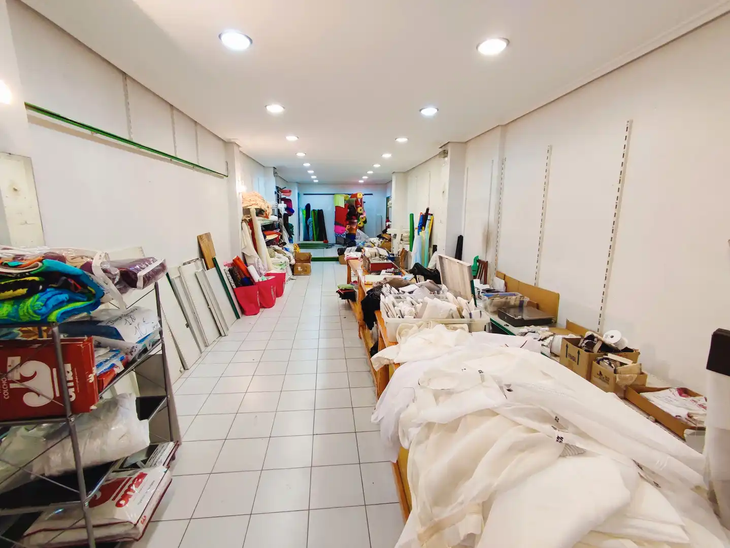 Local comercial en venda a Centro, imagen 4
