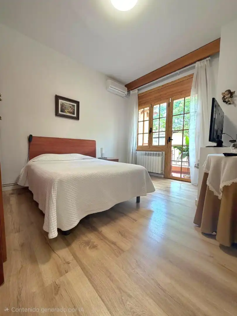 Schlafzimmer von Maisonette zum Verkauf in Cerdanyola del Vallès mit Klimaanlage, Heizung und Parkett