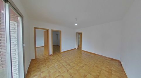 Foto 2 de Piso en venta en C/ Rellotge , Fondo, Santa Coloma de Gramenet