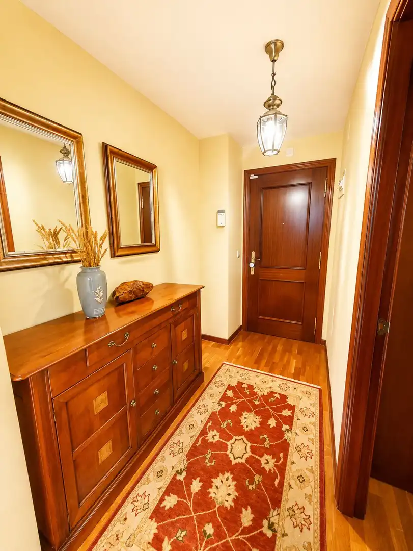 Piso en venta en Oviedo  con Calefacción y Trastero