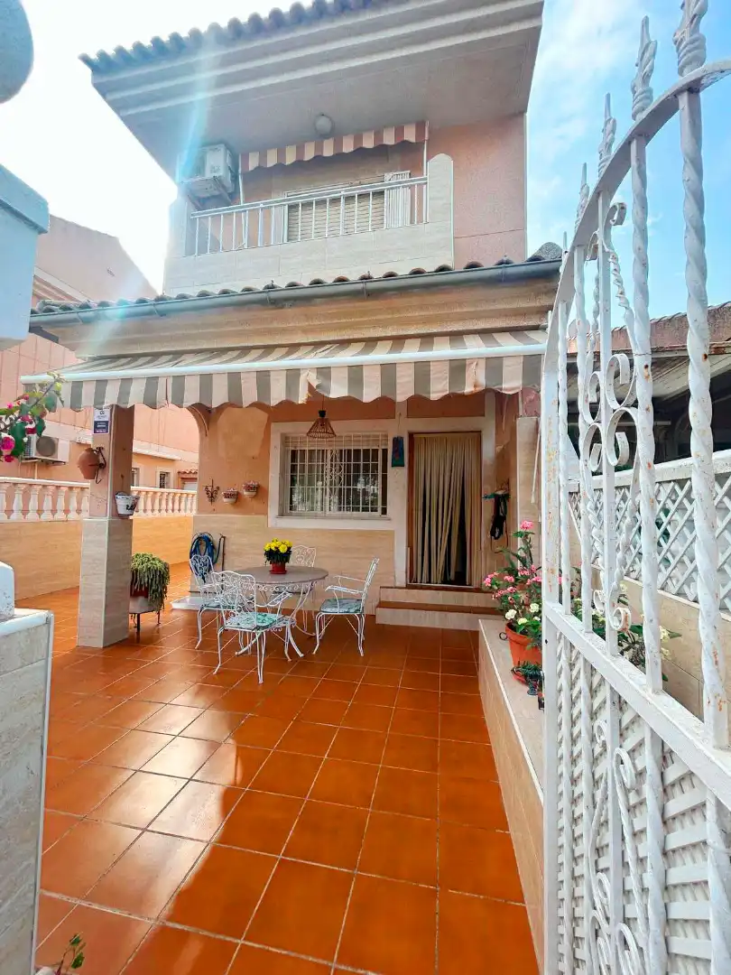 Casa a schiera con terrazza in vendita a Calle Puerta de Hierro 84, imagen 3