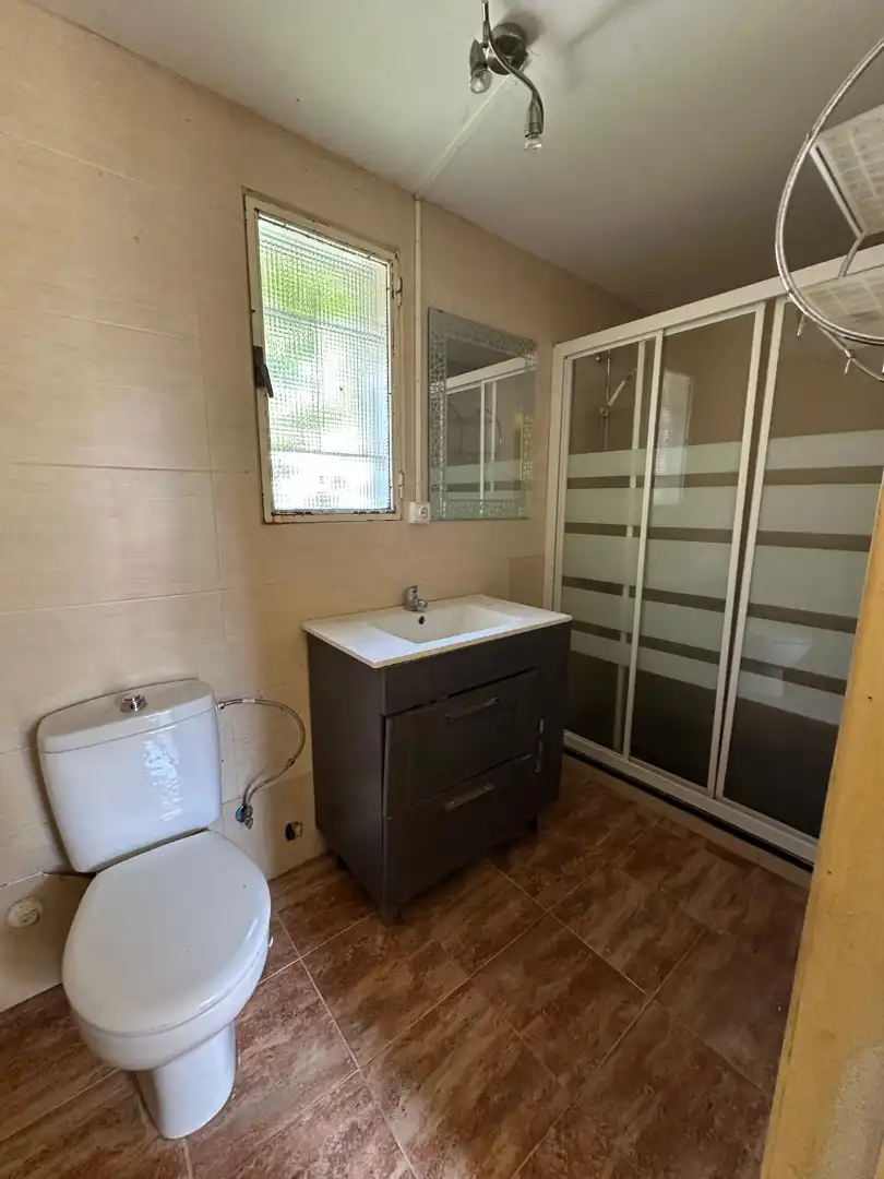 Bany de Finca rústica en venda en Traspinedo amb Jardí privat i Piscina