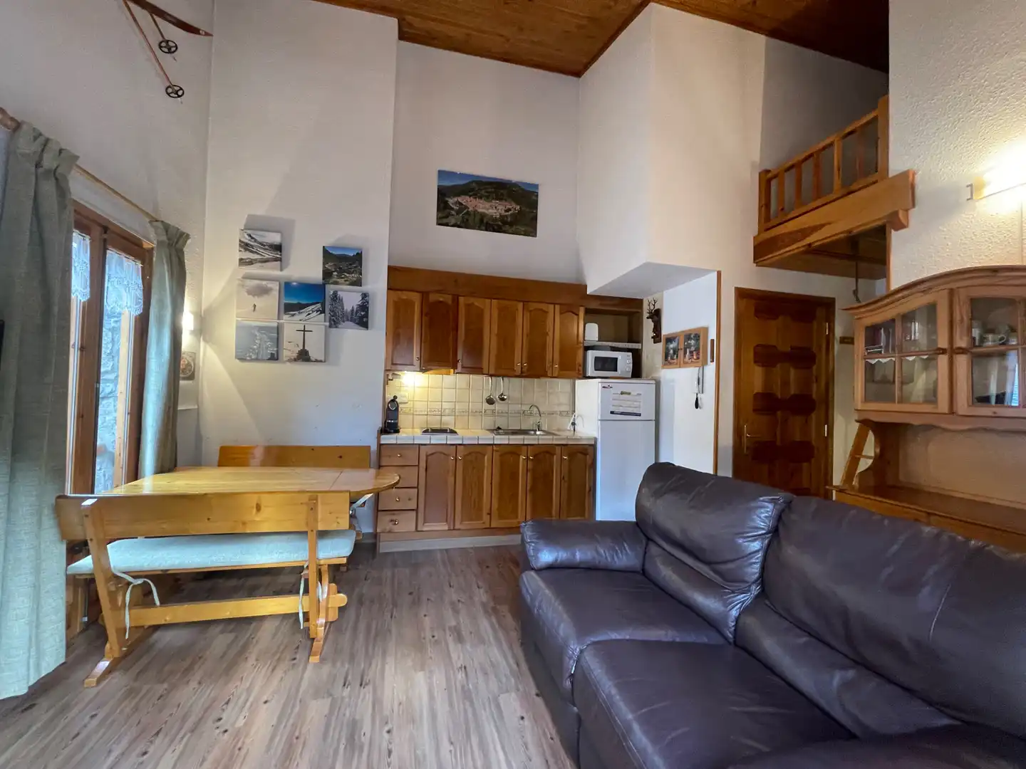Sala d'estar de Àtic en venda en Setcases amb Calefacció, Parquet i Traster
