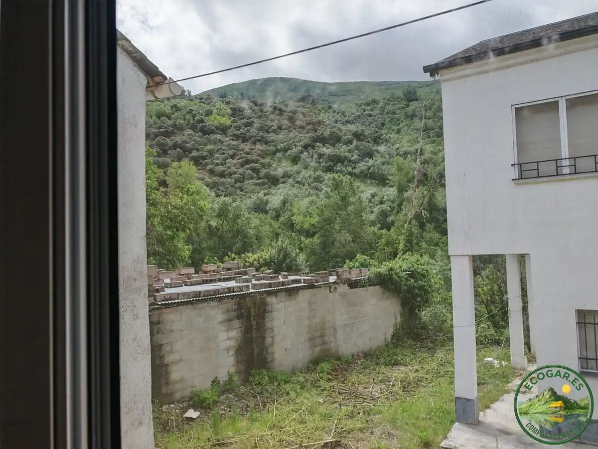 Casa o chalet en venta en Puente de Domingo Flórez con Calefacción, Jardín privado y Amueblado