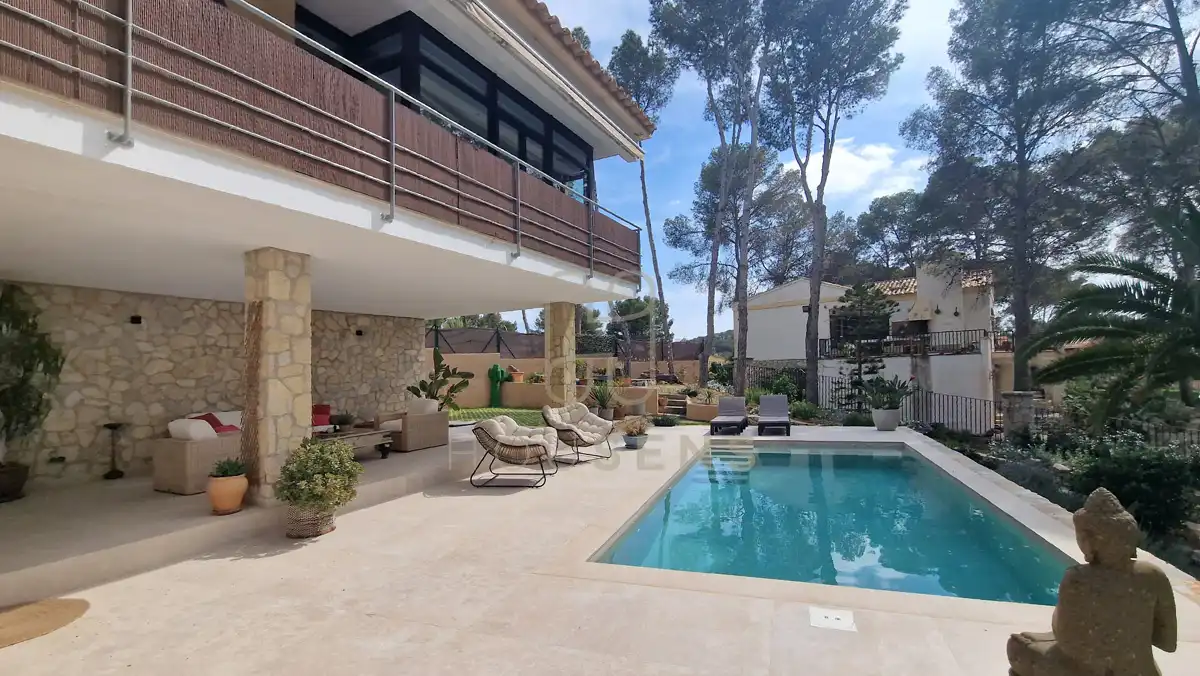Terrace of Houses for sale in Calvià  with Air Conditioner, Heating and Private garden