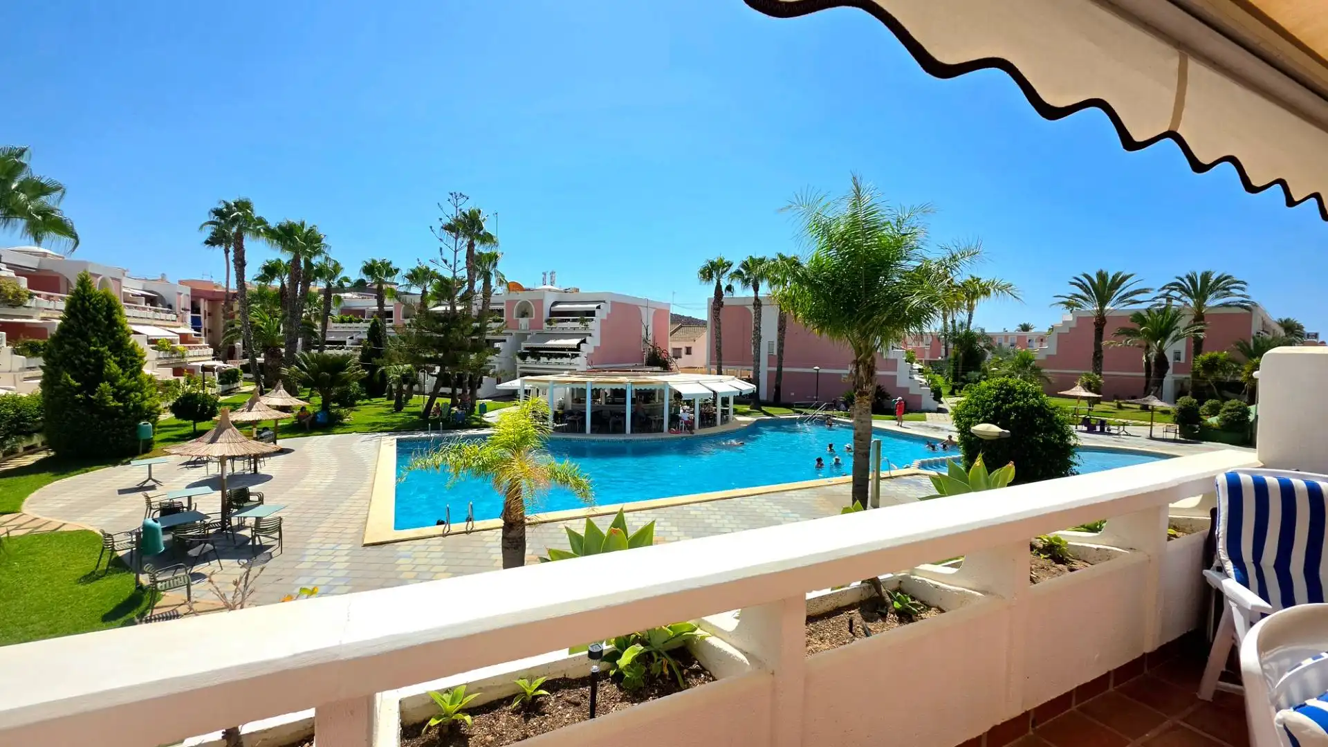 Apartament amb piscina en venda a Puerto de Mazarrón, imagen 2