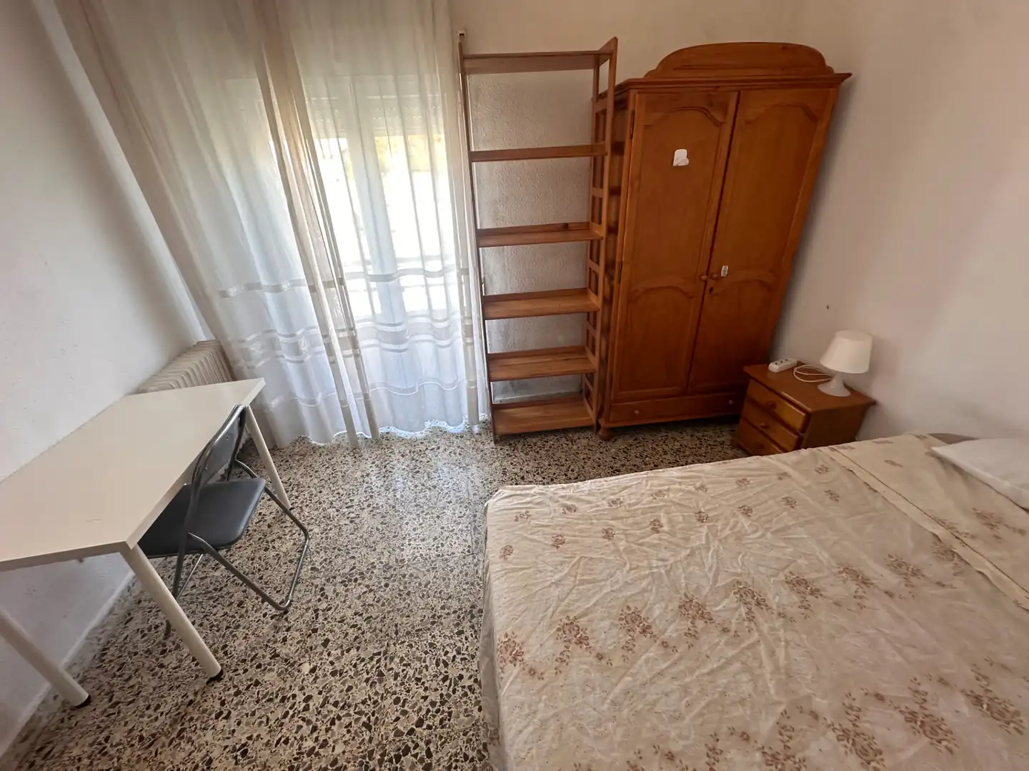Flat for rent in Avenida de los Alfares, Fuensanta - Universidad