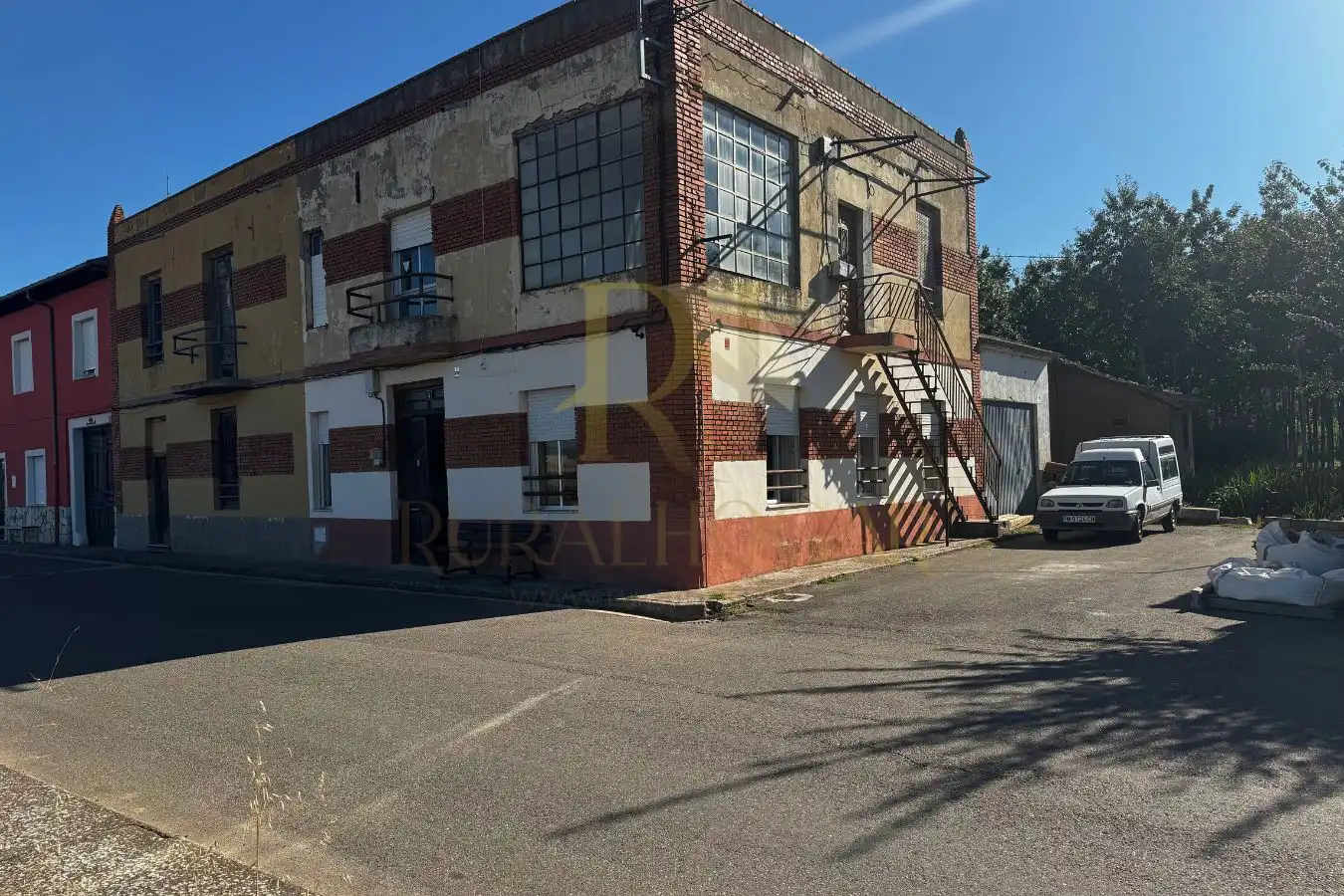 Casa en venta en Calle Seisón 4