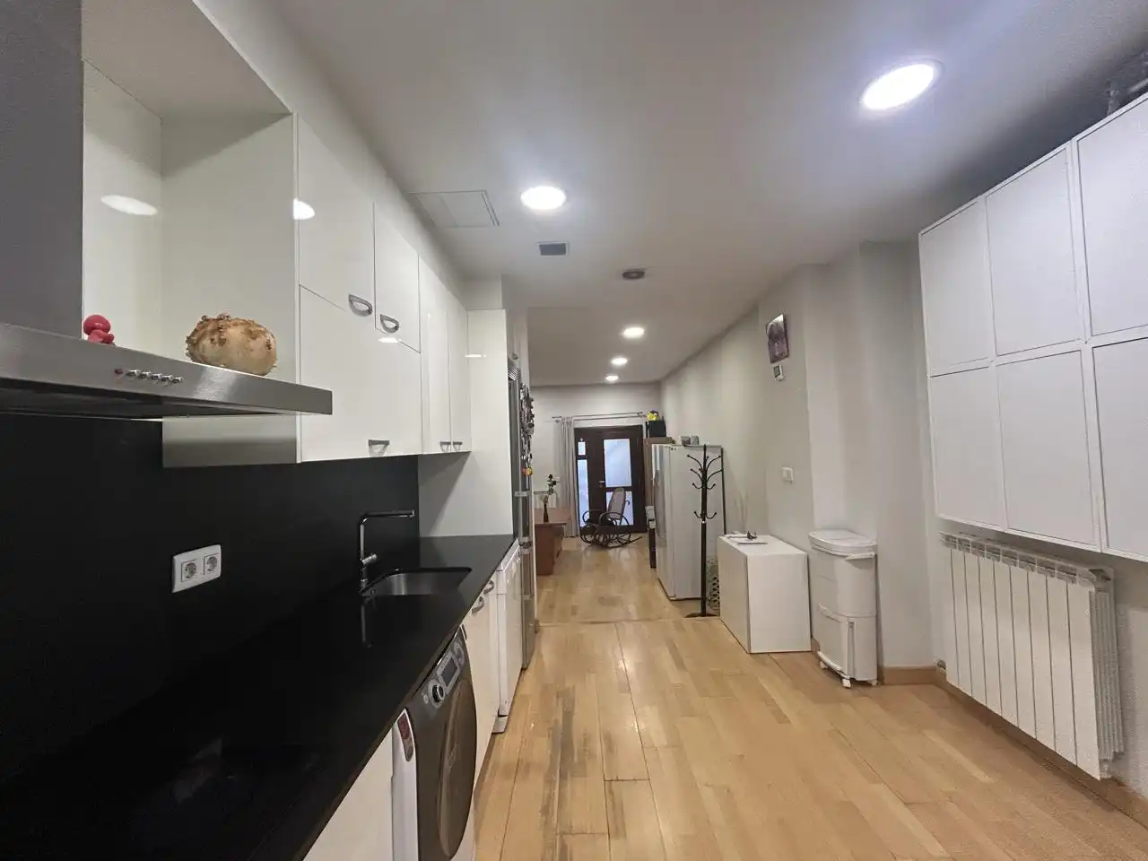 Erdgeschosswohnung mit Aufzug zum Verkauf in Calle Magallón, imagen 5