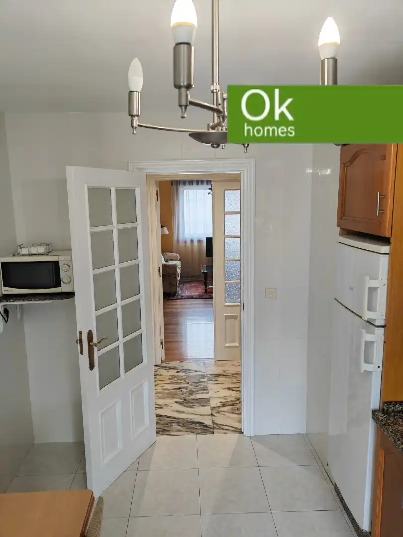 Piso en venta en Betanzos con Calefacción, Parquet y Terraza