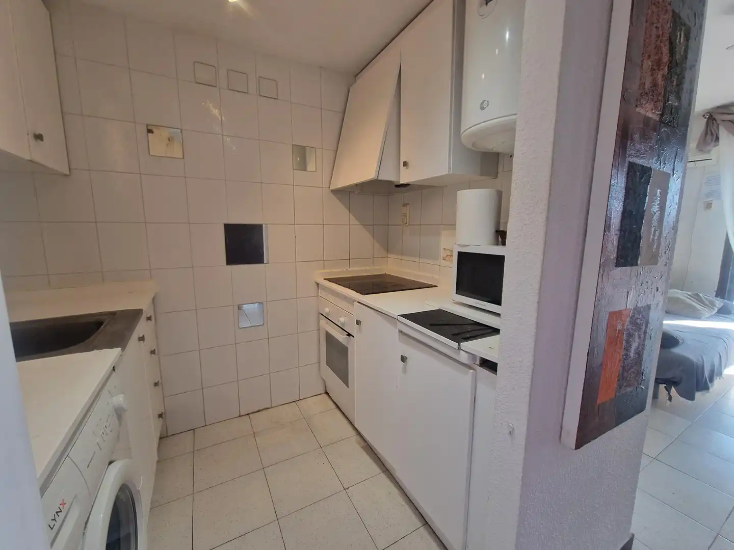 Apartament amb piscina en venda a Avenida LA MARINA, imagen 13