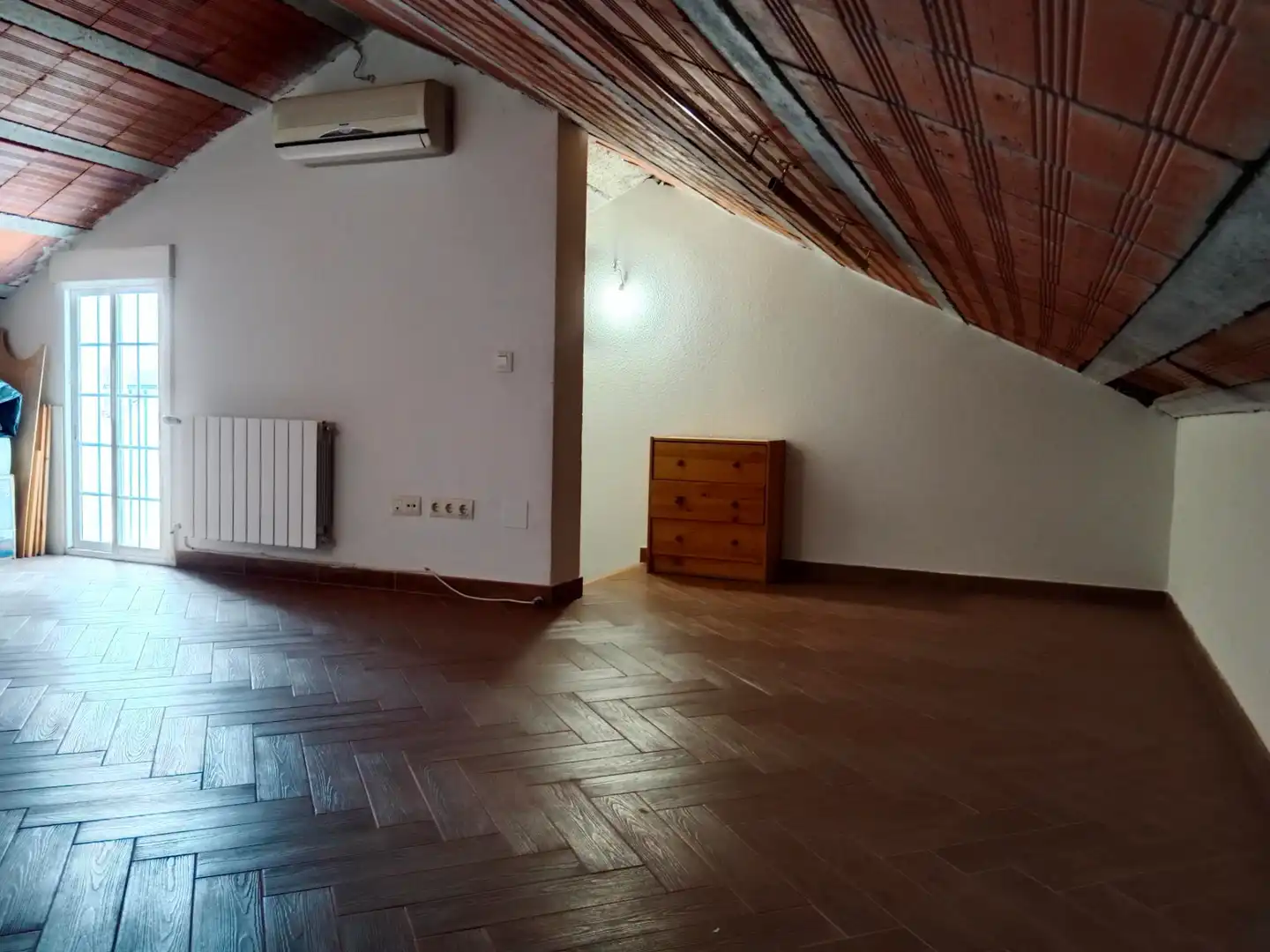Casa adosada en venda en San Martín de Valdeiglesias amb Aire condicionat i Calefacció
