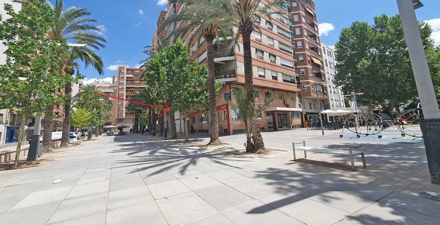Local comercial en Venta en Parque Ruperto Chapí en El Carril - Paseo de Chapi