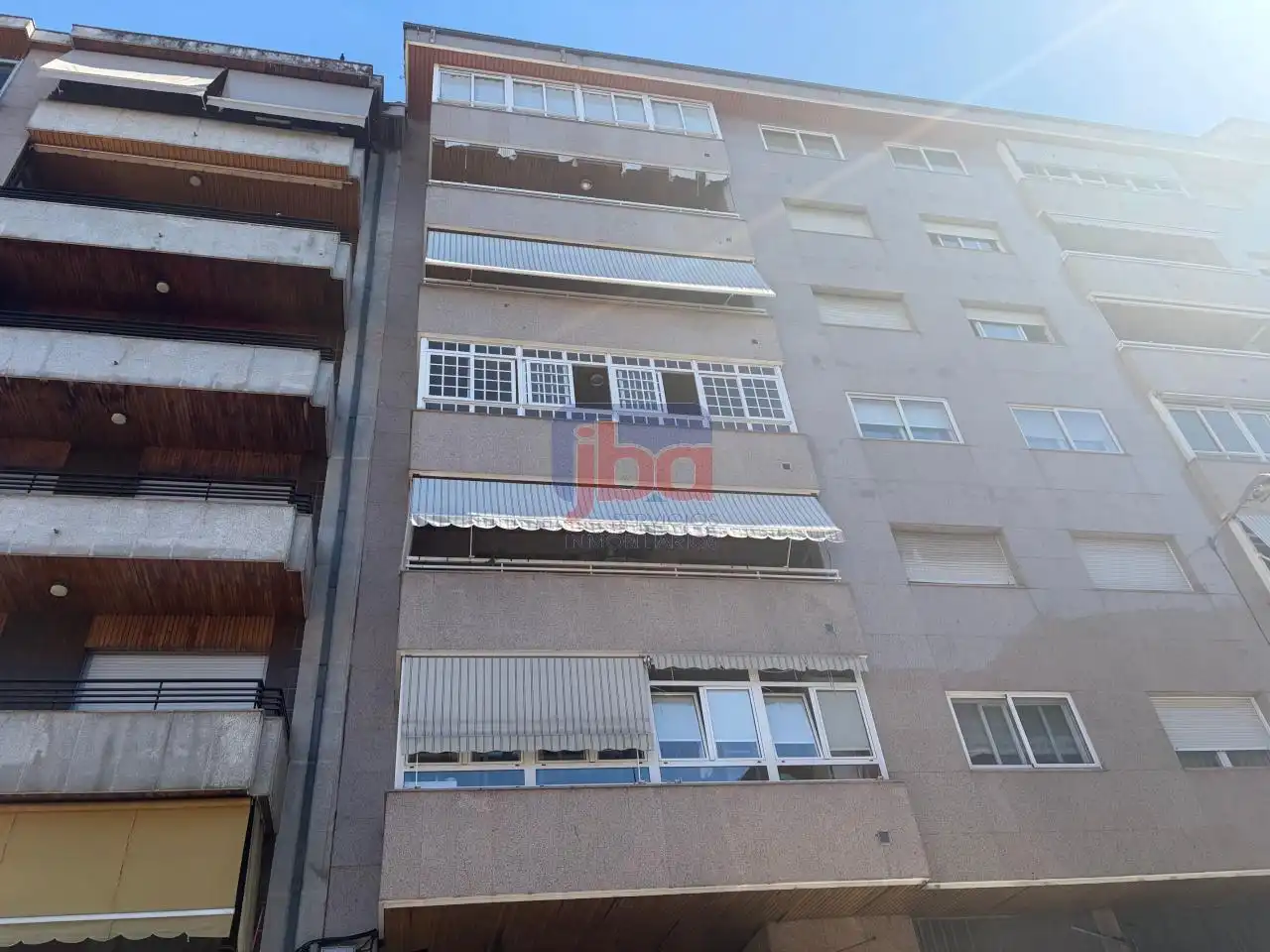 Flat with terrace to rent in Ramón Puga