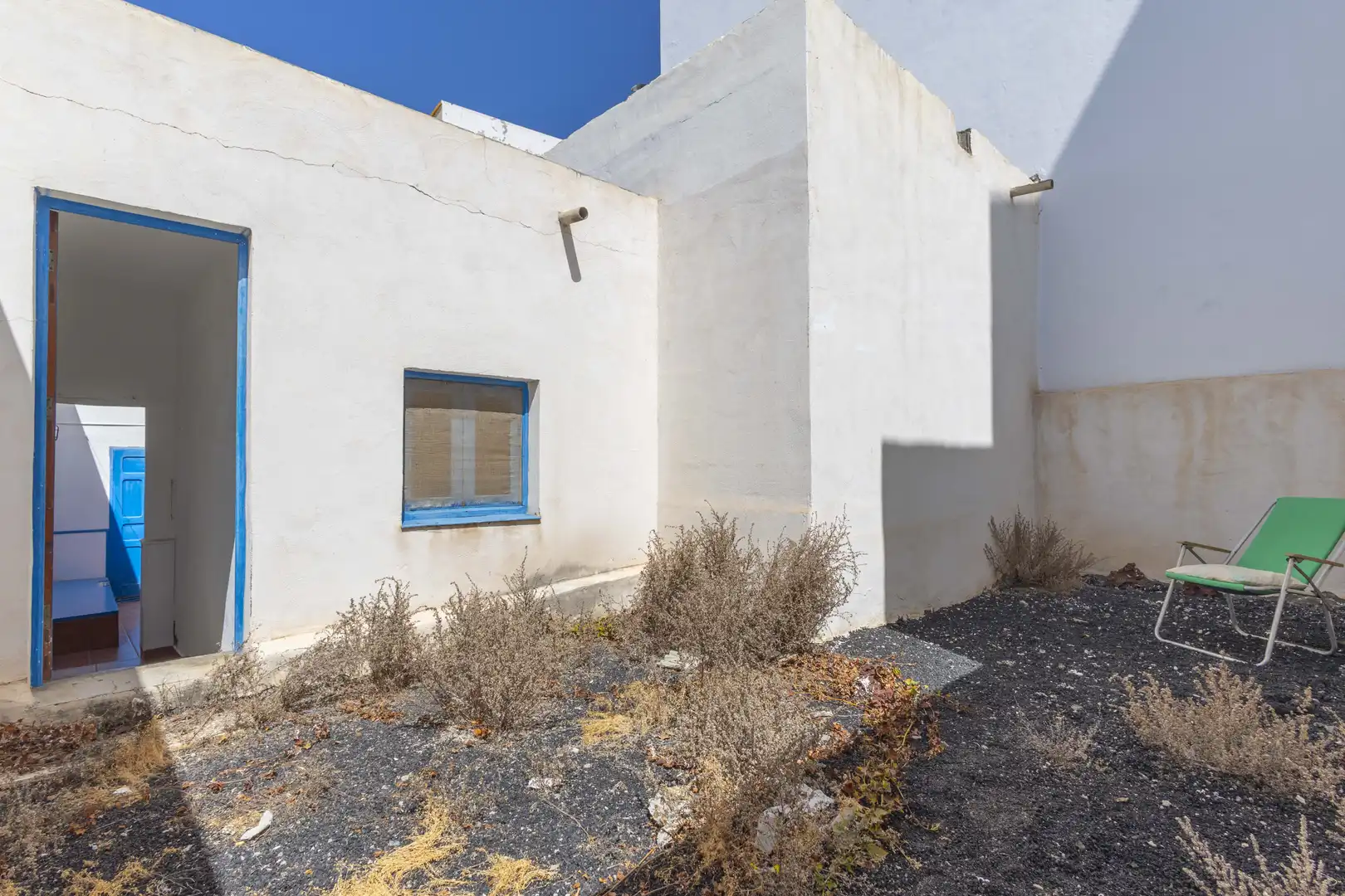 Vista exterior de Casa o xalet en venda en El Pinar de El Hierro amb Terrassa, Traster i Balcó